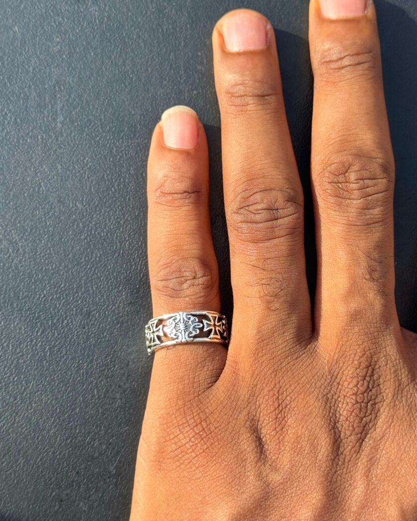 Gothic Adjustable Ring - Kris Kross