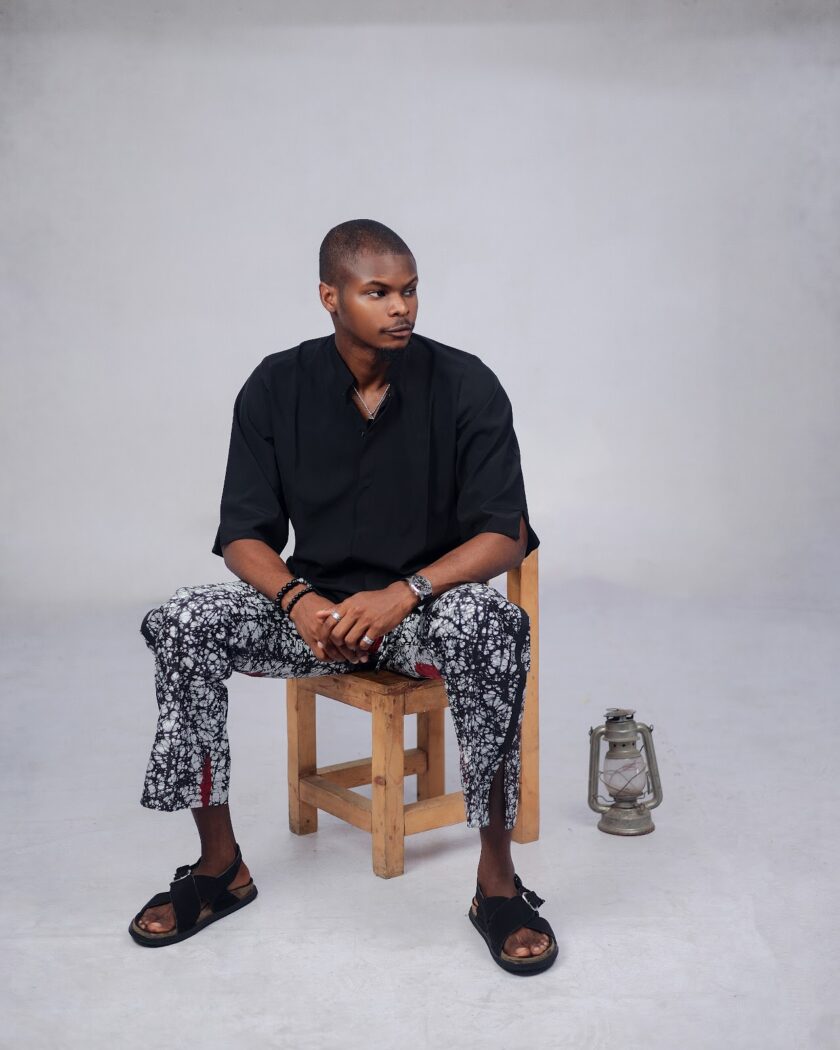 Makanju (Balogun + Noble) - Black & Black